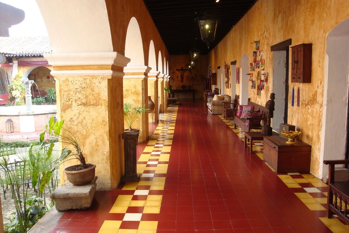 Imagen de los exteriores del Hotel Convento Santa Catalina. Foto 13