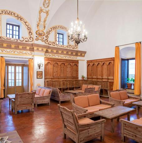 Imagen del bar/restaurante del Hotel Convento de San Francisco. Foto 3