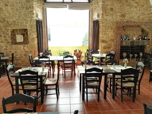 Imagen del bar/restaurante del Hotel Convento de San Francisco. Foto 3