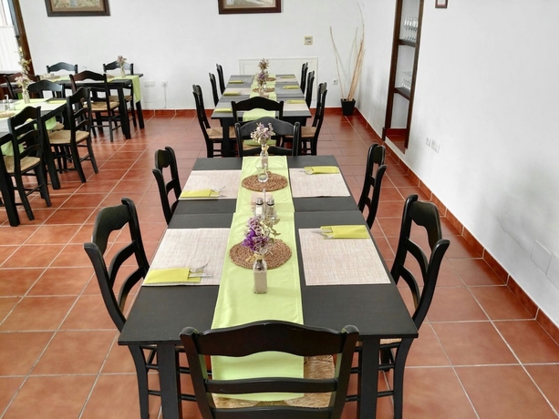 Imagen del bar/restaurante del Hotel Convento de San Francisco. Foto 5