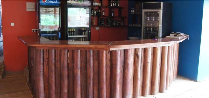 Imagen del bar/restaurante del Hotel Converge. Foto 8