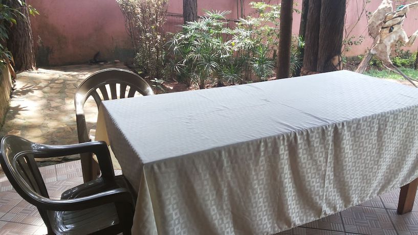 Imagen del bar/restaurante del Hotel Converge. Foto 9