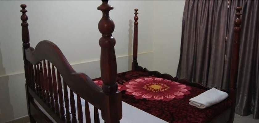 Imagen de la habitación del Hotel Converge. Foto 16