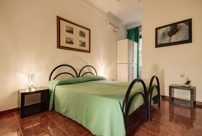 Imagen de la habitación del Hotel Convertini. Foto 4