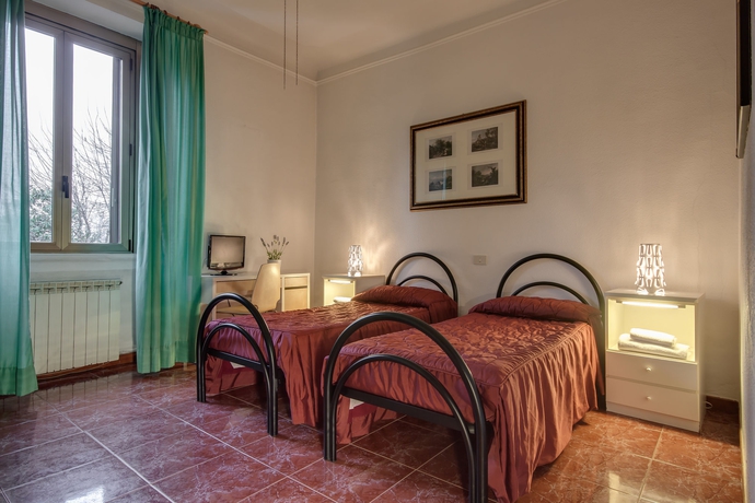 Imagen de la habitación del Hotel Convertini. Foto 10