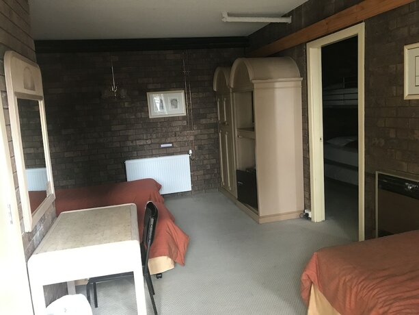 Imagen de la habitación del Hotel Cooba Holiday Motel. Foto 19