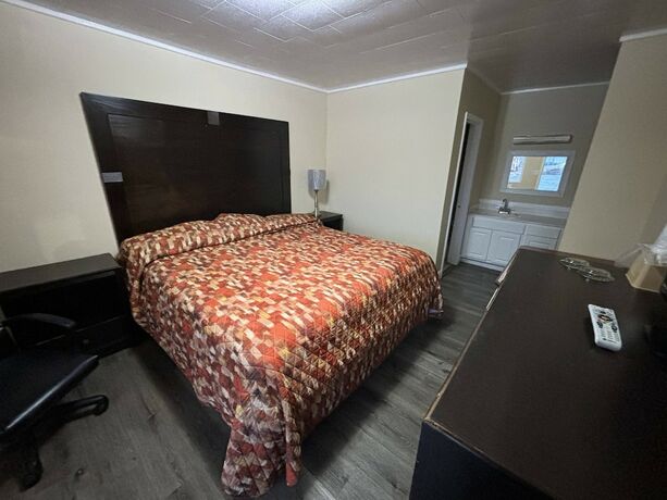 Imagen de la habitación del Hotel Cook\'s Motel. Foto 17