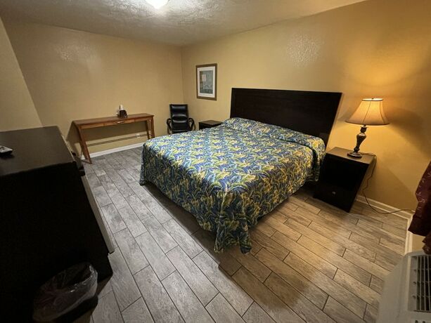 Imagen de la habitación del Hotel Cook\'s Motel. Foto 20