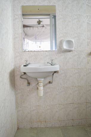 Imagen de la habitación del Hotel Cool Breeze Mombasa. Foto 11