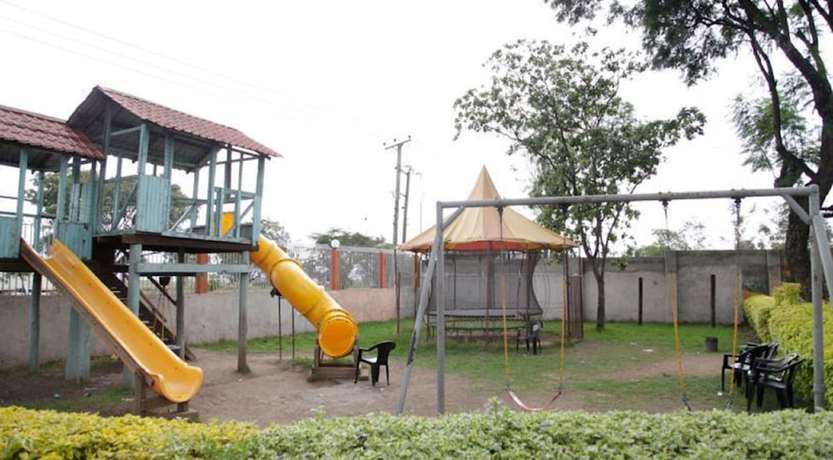 Imagen de los exteriores del Hotel Cool Rivers. Foto 15