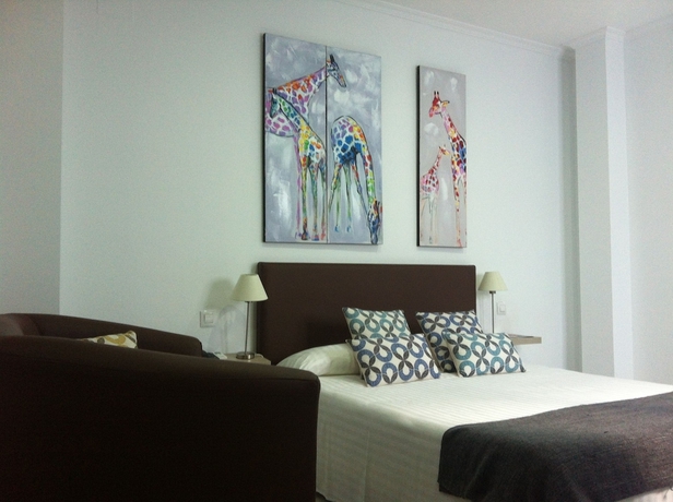 Imagen de la habitación del Hotel Cool Sevilla. Foto 11