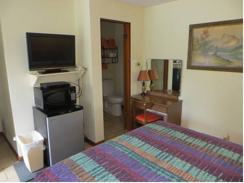 Imagen de la habitación del Hotel Cool Springs Inn. Foto 8