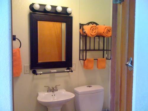 Imagen de la habitación del Hotel Cool Springs Inn. Foto 12