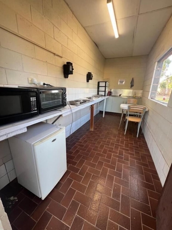 Imagen de los interiores del Hotel Coolgardie Caravan Park. Foto 16