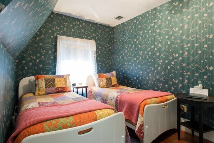 Imagen de la habitación del Hotel Coolidge Corner Guest House. Foto 8