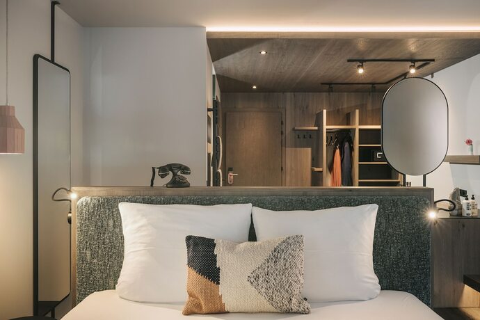 Imagen de la habitación del Hotel Coolnest. Foto 16