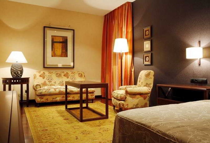 Imagen general del Hotel Coolrooms Palacio De Luces. Foto 2