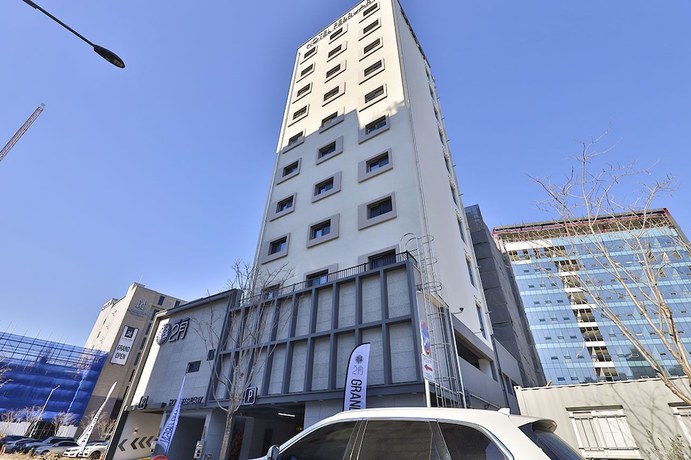 Imagen general del Hotel Coolstay Lions Park. Foto 1
