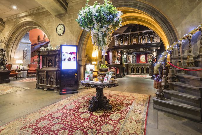 Imagen de los interiores del Hotel Coombe Abbey. Foto 19