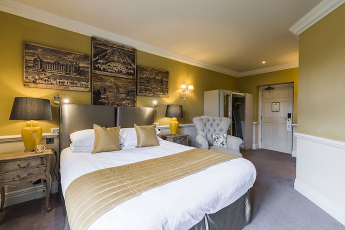 Imagen de la habitación del Hotel Coombe Abbey. Foto 11