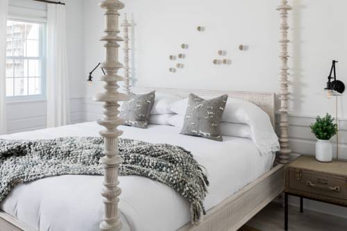Imagen de la habitación del Hotel Coonamessett Inn. Foto 6