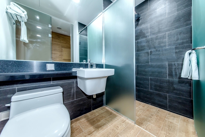 Imagen de la habitación del Hotel Co-op City Seongsan. Foto 8