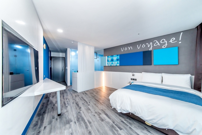 Imagen de la habitación del Hotel Co-op City Seongsan. Foto 10