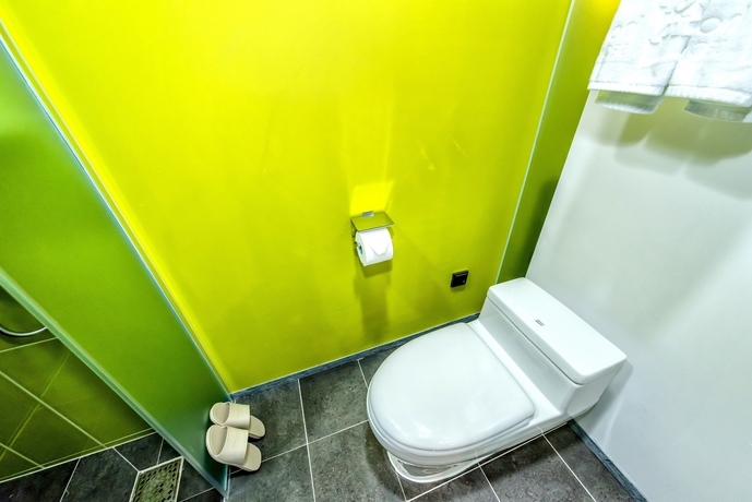 Imagen de la habitación del Hotel Co-op City Seongsan. Foto 16