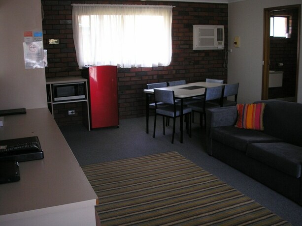 Imagen de la habitación del Hotel Coorrabin Motor Inn. Foto 21