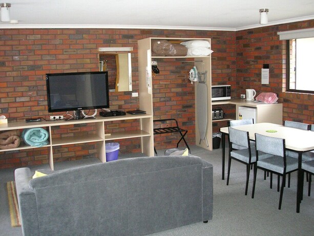 Imagen de la habitación del Hotel Coorrabin Motor Inn. Foto 27