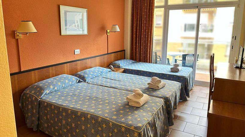 Imagen de la habitación del Hotel Copacabana. Foto 6