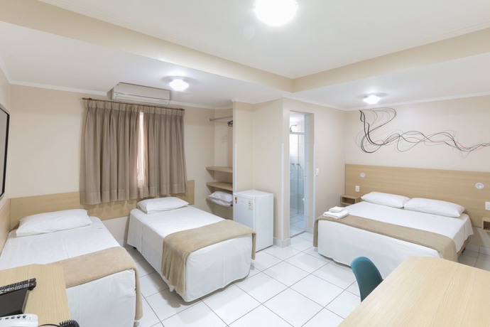 Imagen de la habitación del Hotel Copacabana, Piracicaba. Foto 19