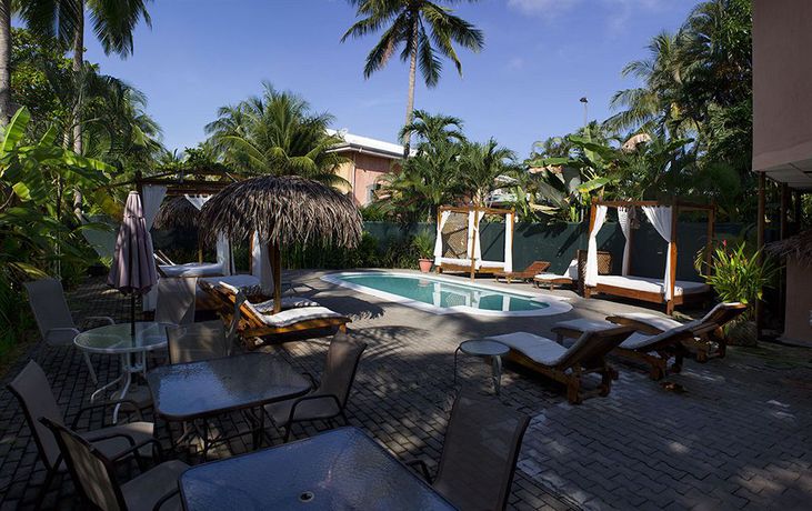 Imagen de la piscina del Hotel Copacabana and Suites - Adults Only. Foto 14