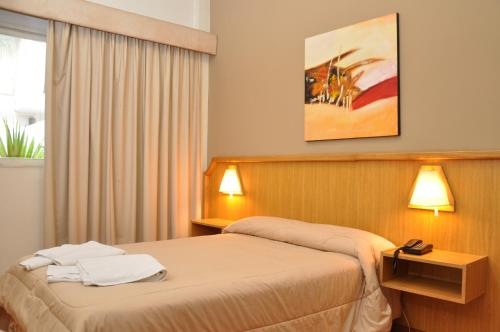 Imagen de la habitación del Hotel Copahue. Foto 8