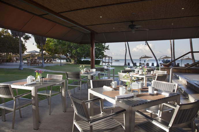 Imagen del bar/restaurante del Hotel Copamarina Beach Resort and Spa. Foto 3