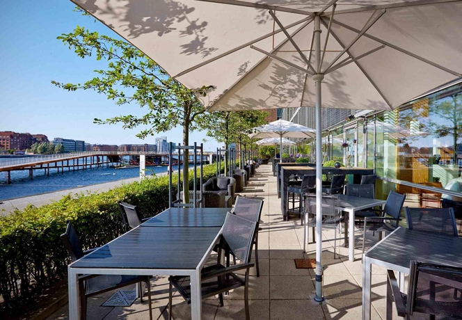 Imagen de los exteriores del Hotel Copenhagen Marriott. Foto 7