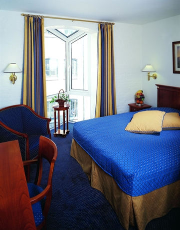 Imagen de la habitación del Hotel Copenhagen Strand. Foto 10