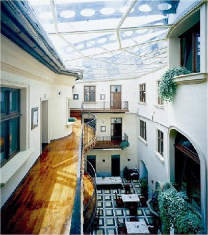 Imagen de los interiores del Hotel Copernicus. Foto 11