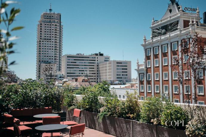 Imagen de los exteriores del Hotel Copla Liria. Foto 11