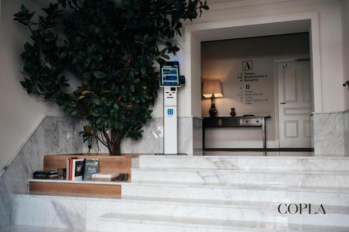 Imagen de los interiores del Hotel Copla Liria. Foto 14