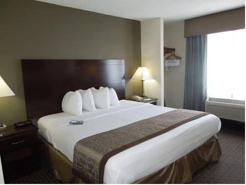 Imagen de la habitación del Hotel Copley Inn and Suites, Copley - Akron OYO. Foto 11