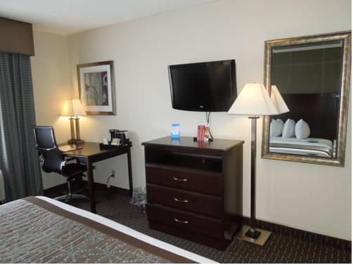Imagen de la habitación del Hotel Copley Inn and Suites, Copley - Akron OYO. Foto 12