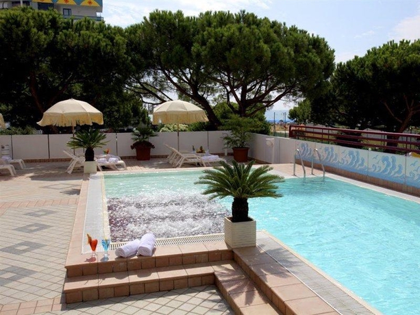 Imagen general del Hotel Coppe. Foto 4