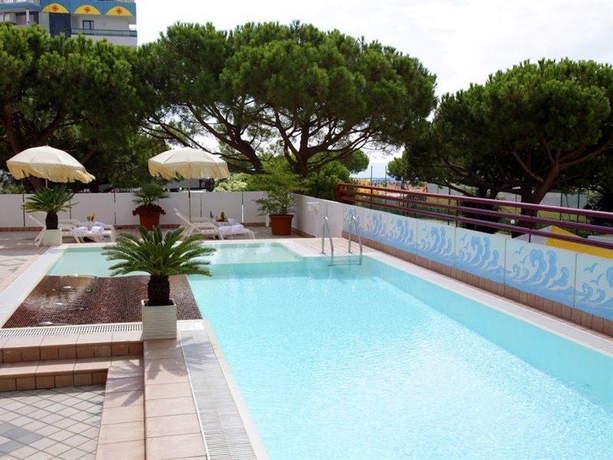 Imagen general del Hotel Coppe. Foto 7