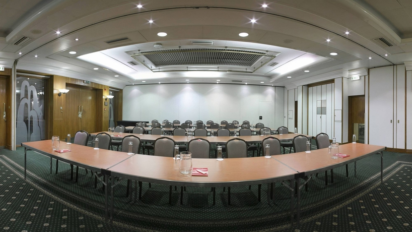 Imagen de los interiores del Hotel Copthorne Birmingham. Foto 11