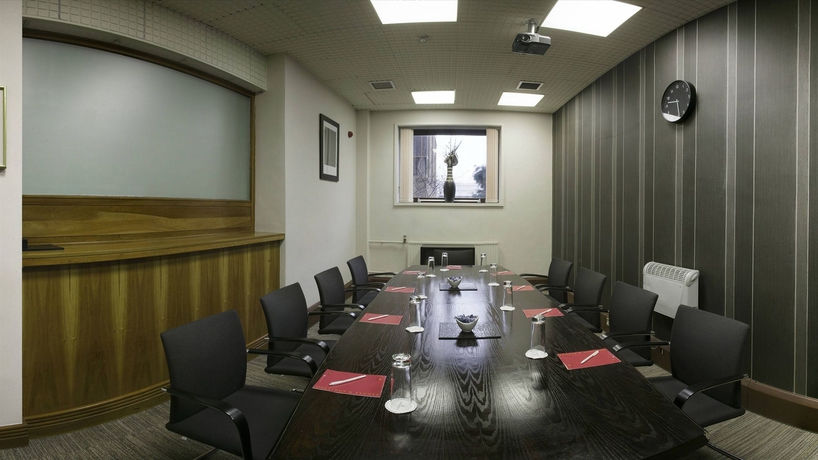 Imagen de los interiores del Hotel Copthorne Birmingham. Foto 12