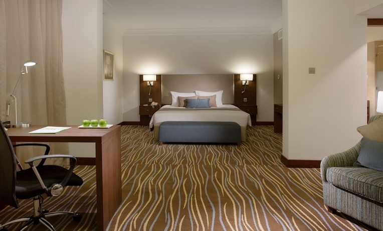 Imagen de la habitación del Hotel Copthorne Downtown Abu Dhabi. Foto 2