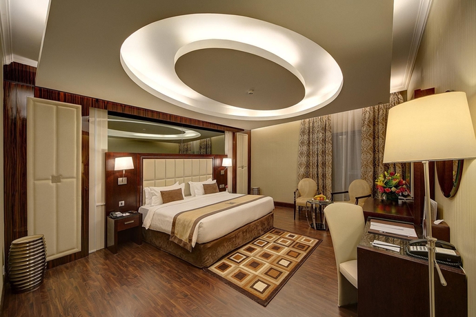 Imagen de la habitación del Hotel Copthorne Dubai. Foto 7