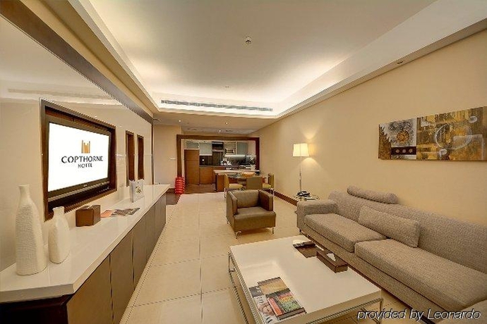 Imagen de la habitación del Hotel Copthorne Dubai. Foto 9