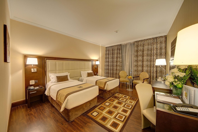 Imagen de la habitación del Hotel Copthorne Dubai. Foto 14